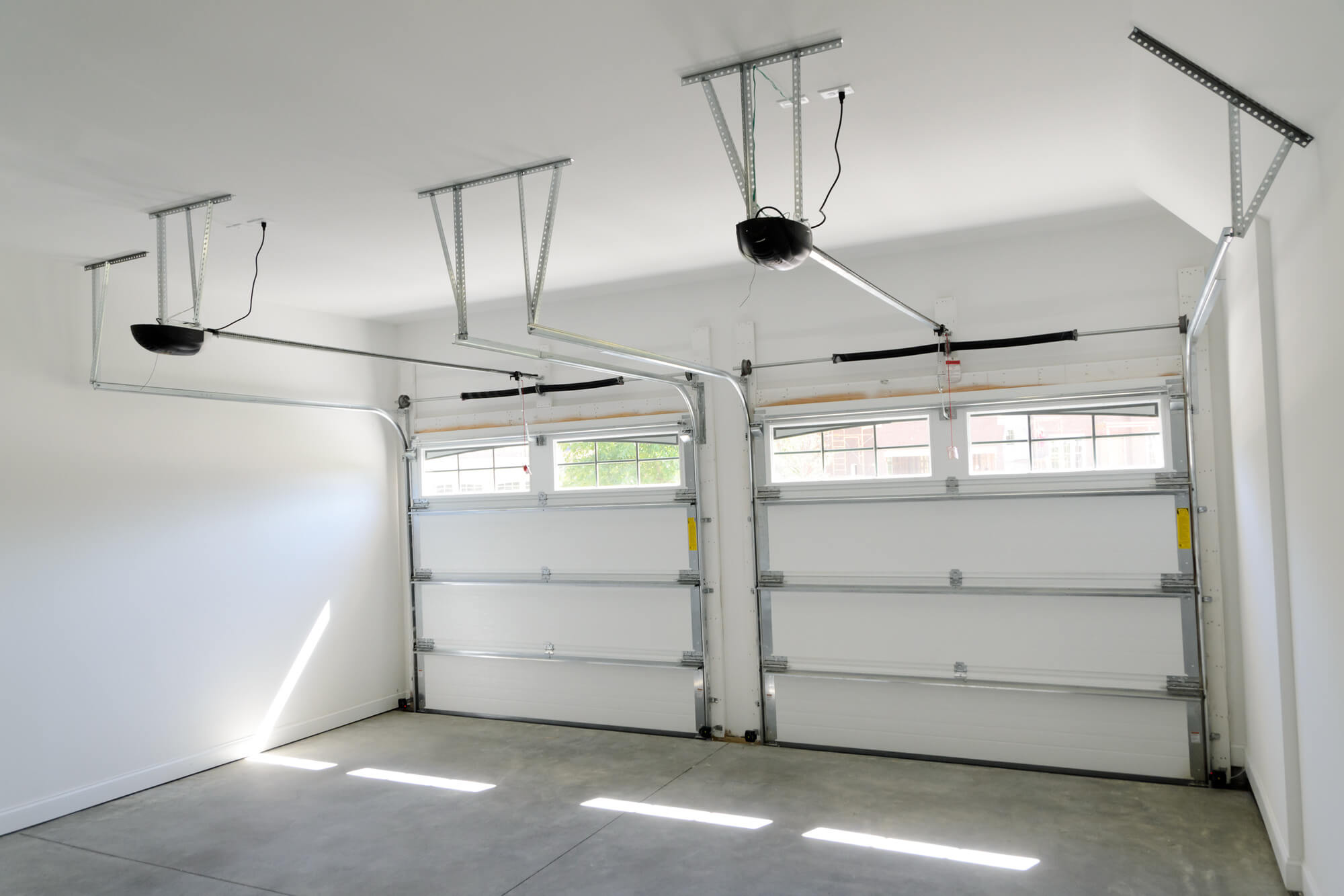 garage door will open with remote but not close